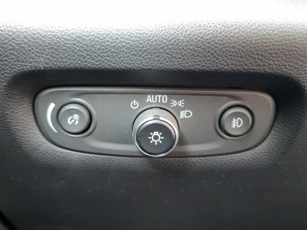 2019 Chevrolet Traverse High Country - Photo 19