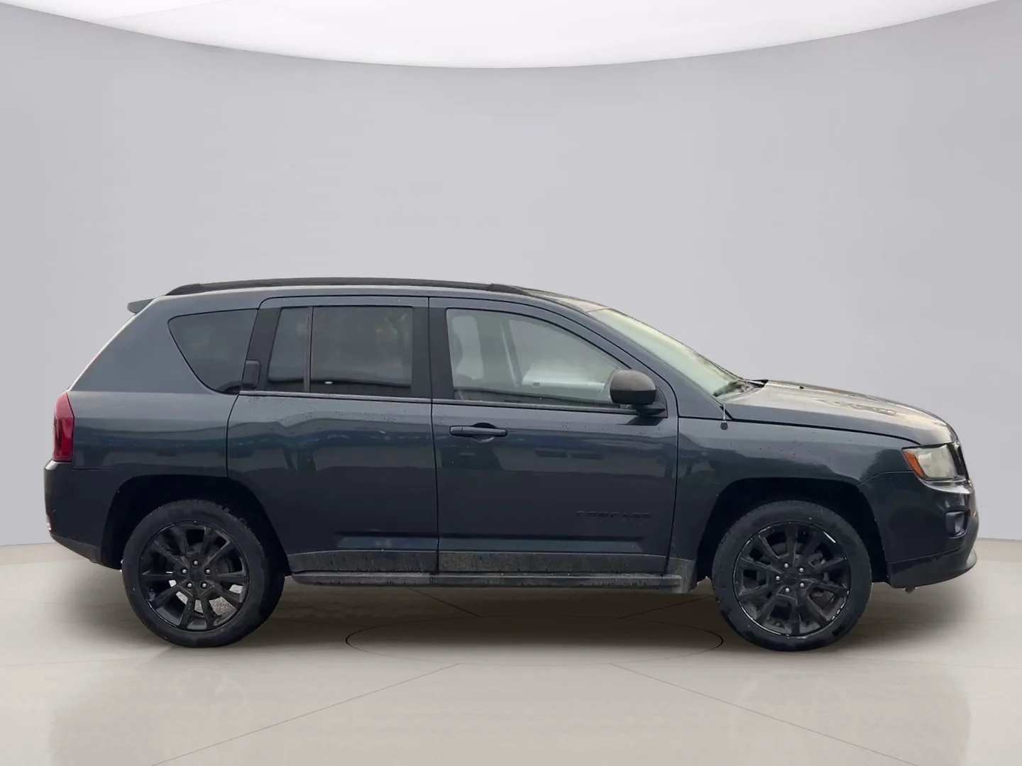 Used 2014 Gray Jeep SPORT image 4