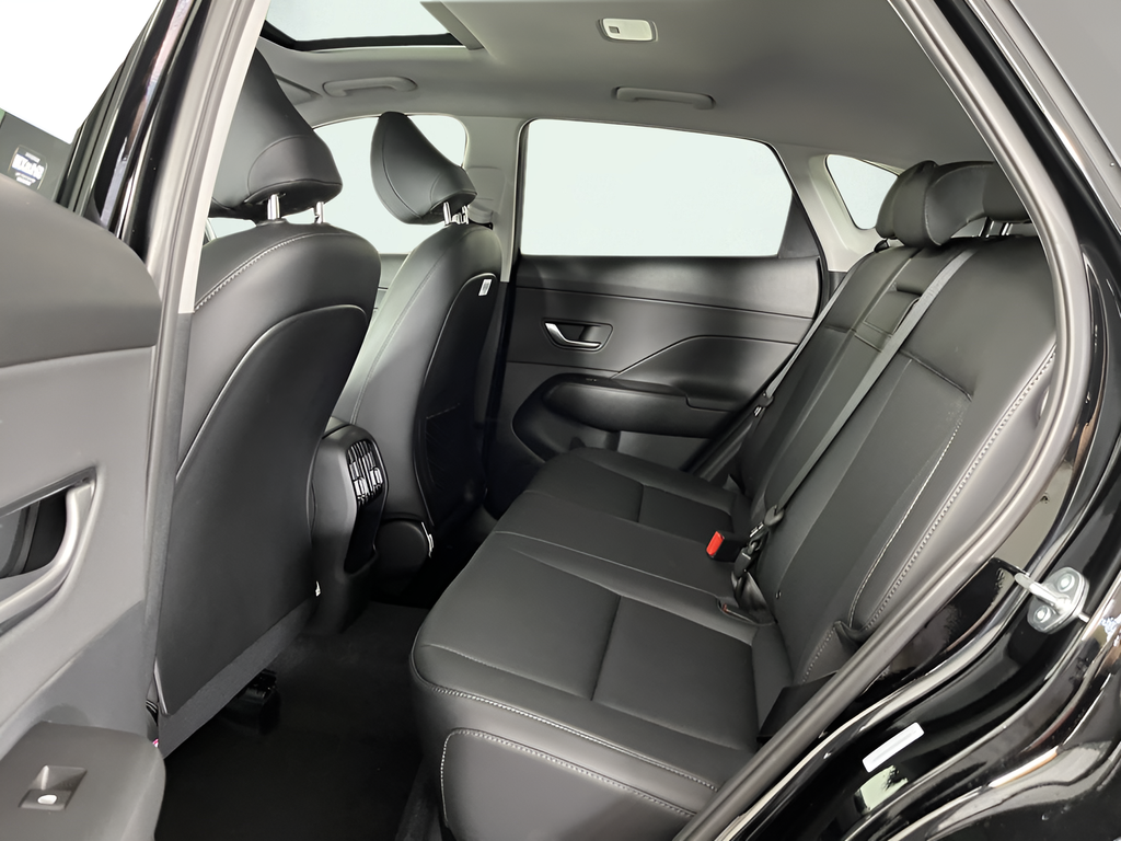 2026 Hyundai Kona Limited - Photo 10