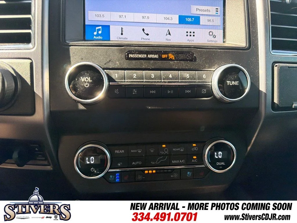 Used 2019 White Ford Platinum image 19