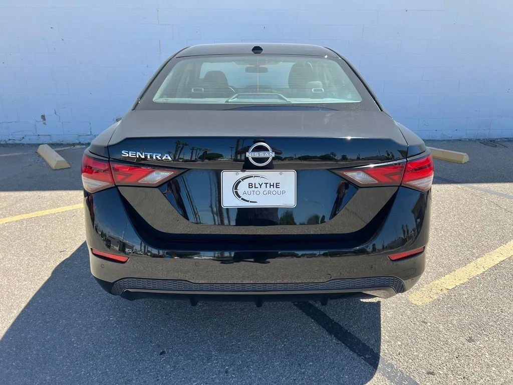 Used 2025 Black Nissan SV image 5