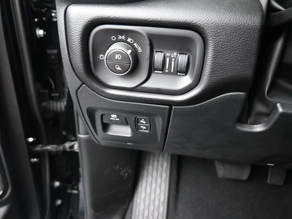 Used 2026 Diamond Black Crystal Pearlcoat Ram Rebel image 26