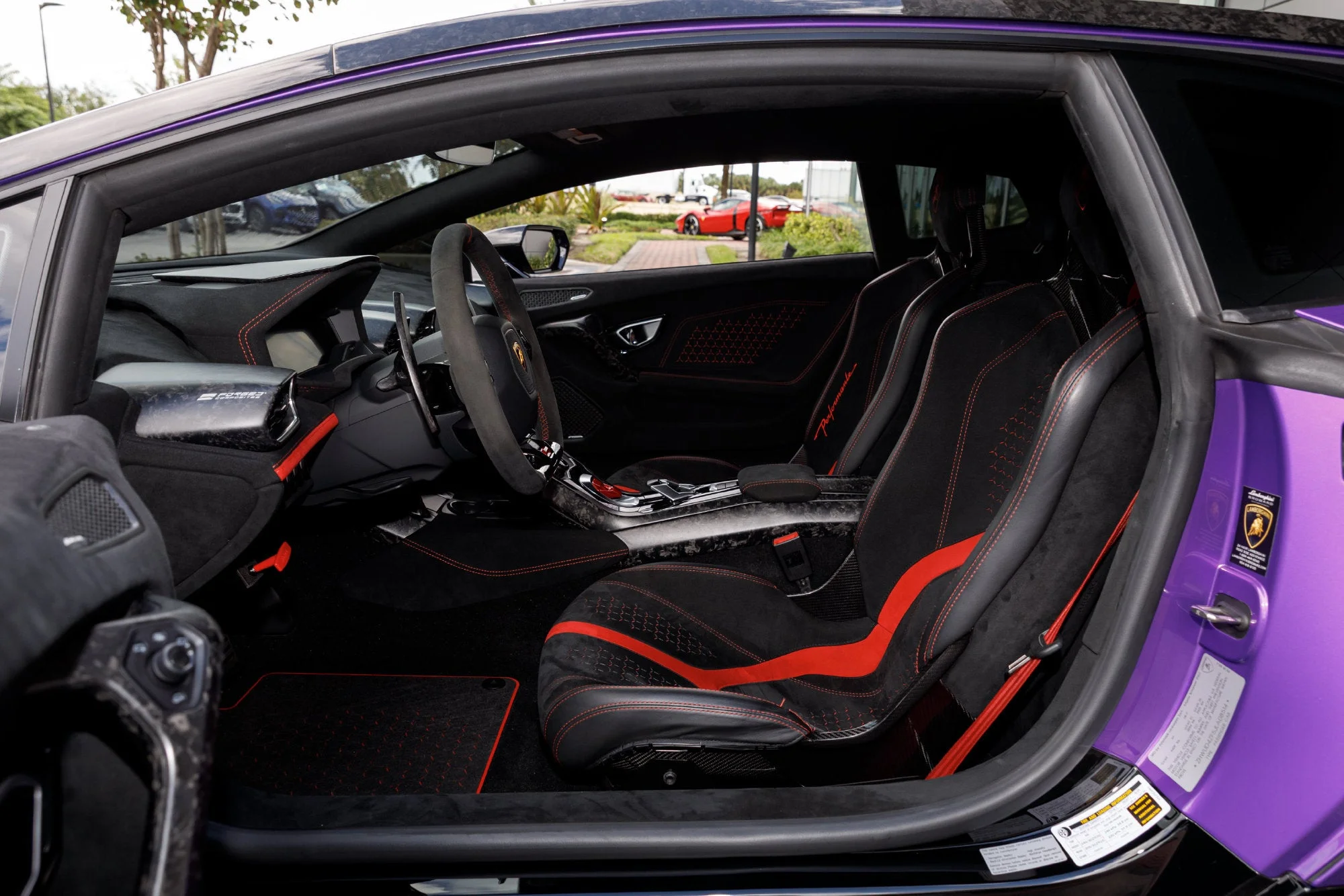 Used 2018  Lamborghini Performante image 30