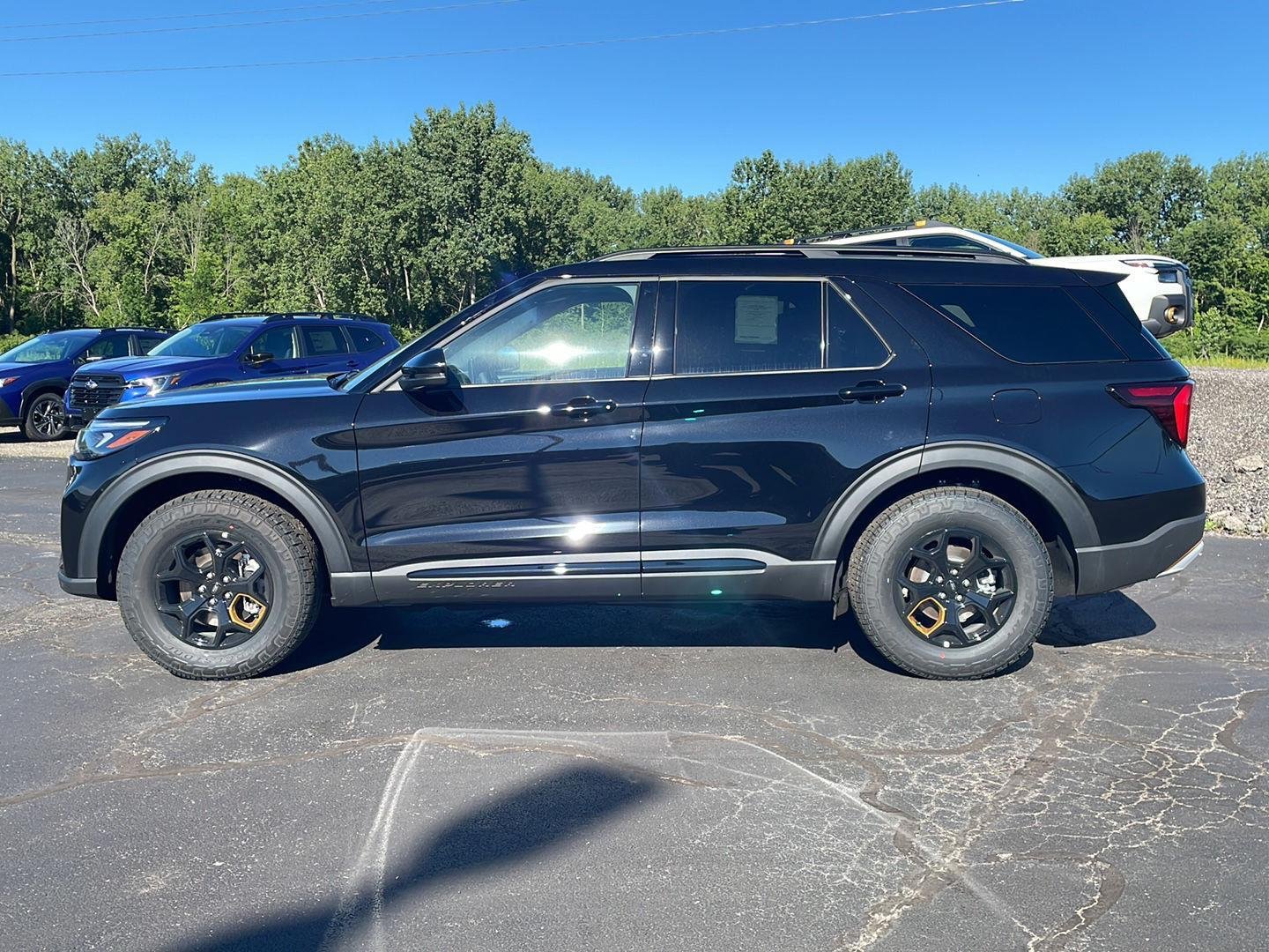 New 2026 Agate Black Metallic Ford Tremor® image 2