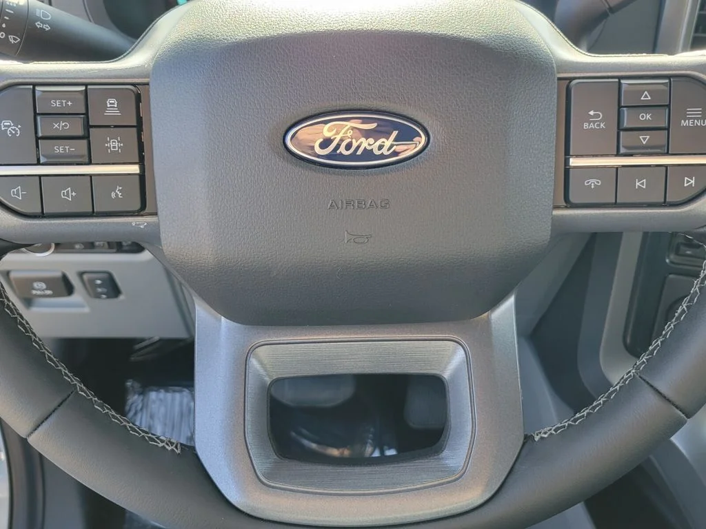 2025 Ford F-150 XLT - Photo 14