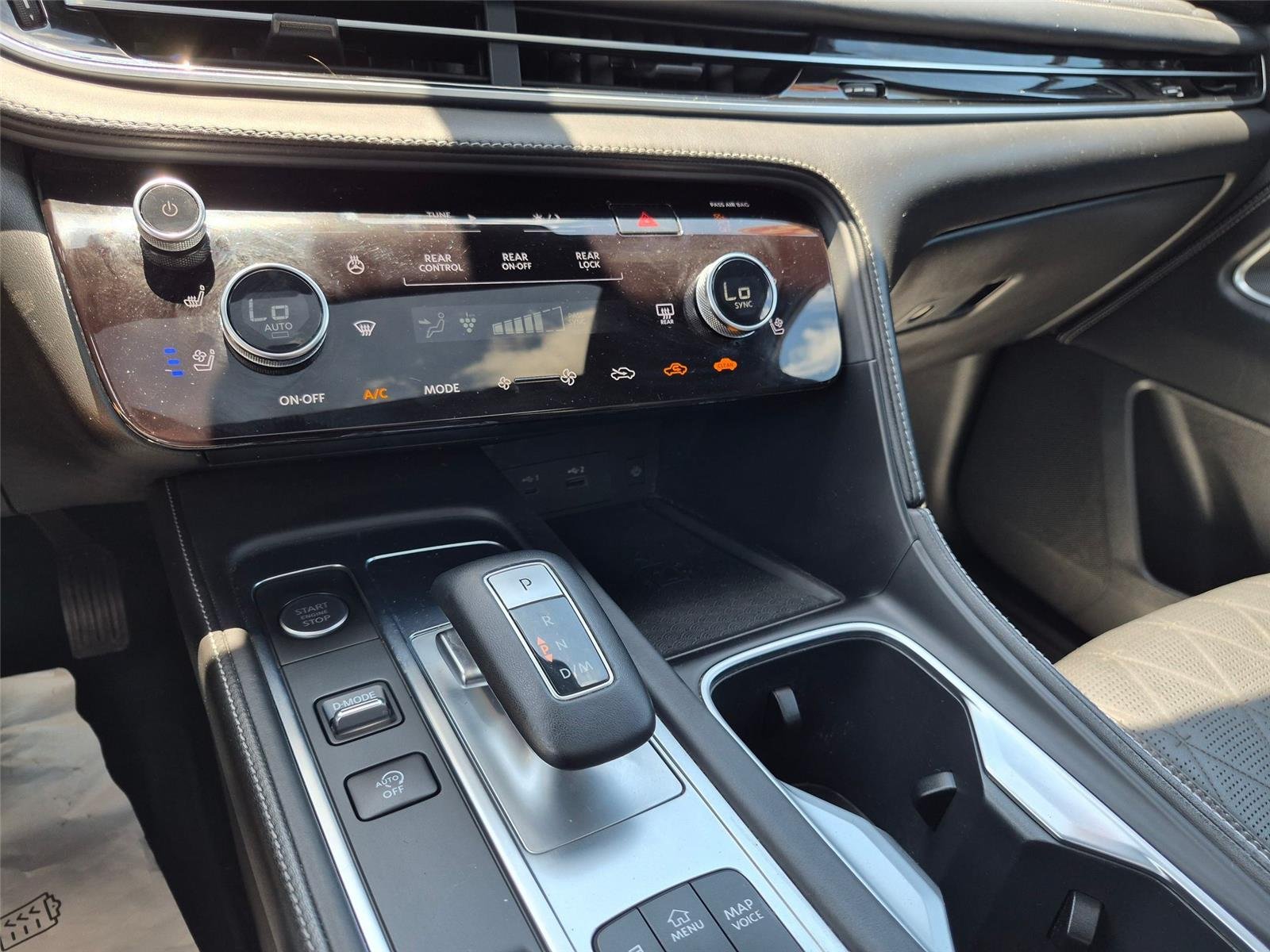 Used 2022 SILVER INFINITI  image 14