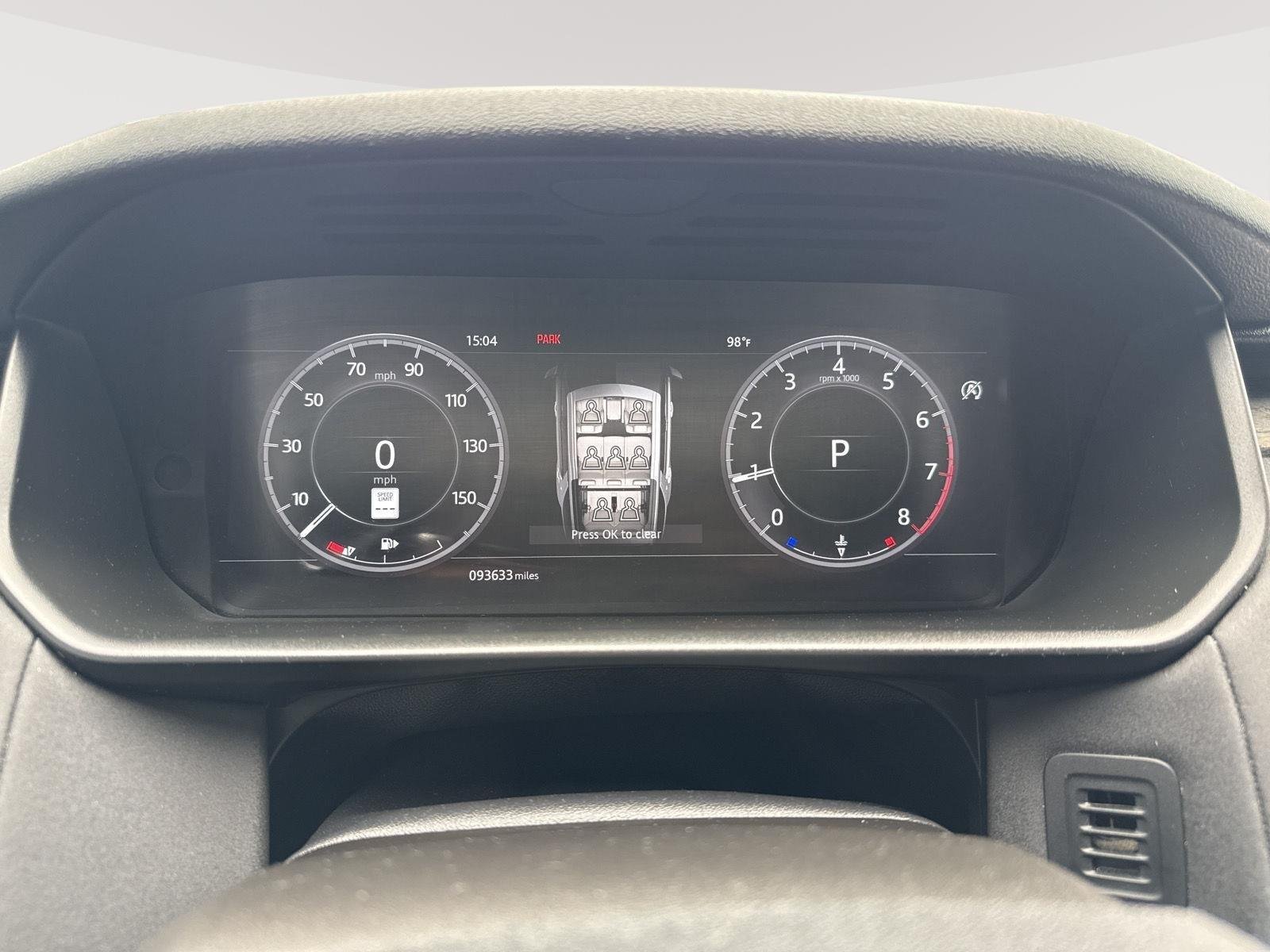 Used 2018 Land Rover Discovery HSE with VIN SALRR2RV1JA077276 for sale in Kansas City
