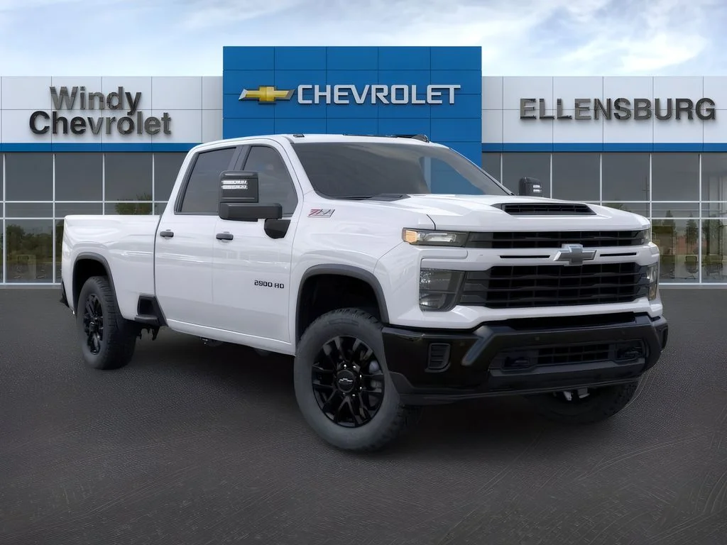 2026 Chevrolet Silverado 2500HD Custom