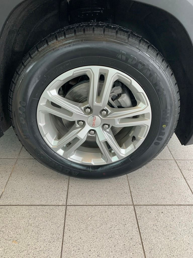 2022 GMC Terrain SLE - Photo 17