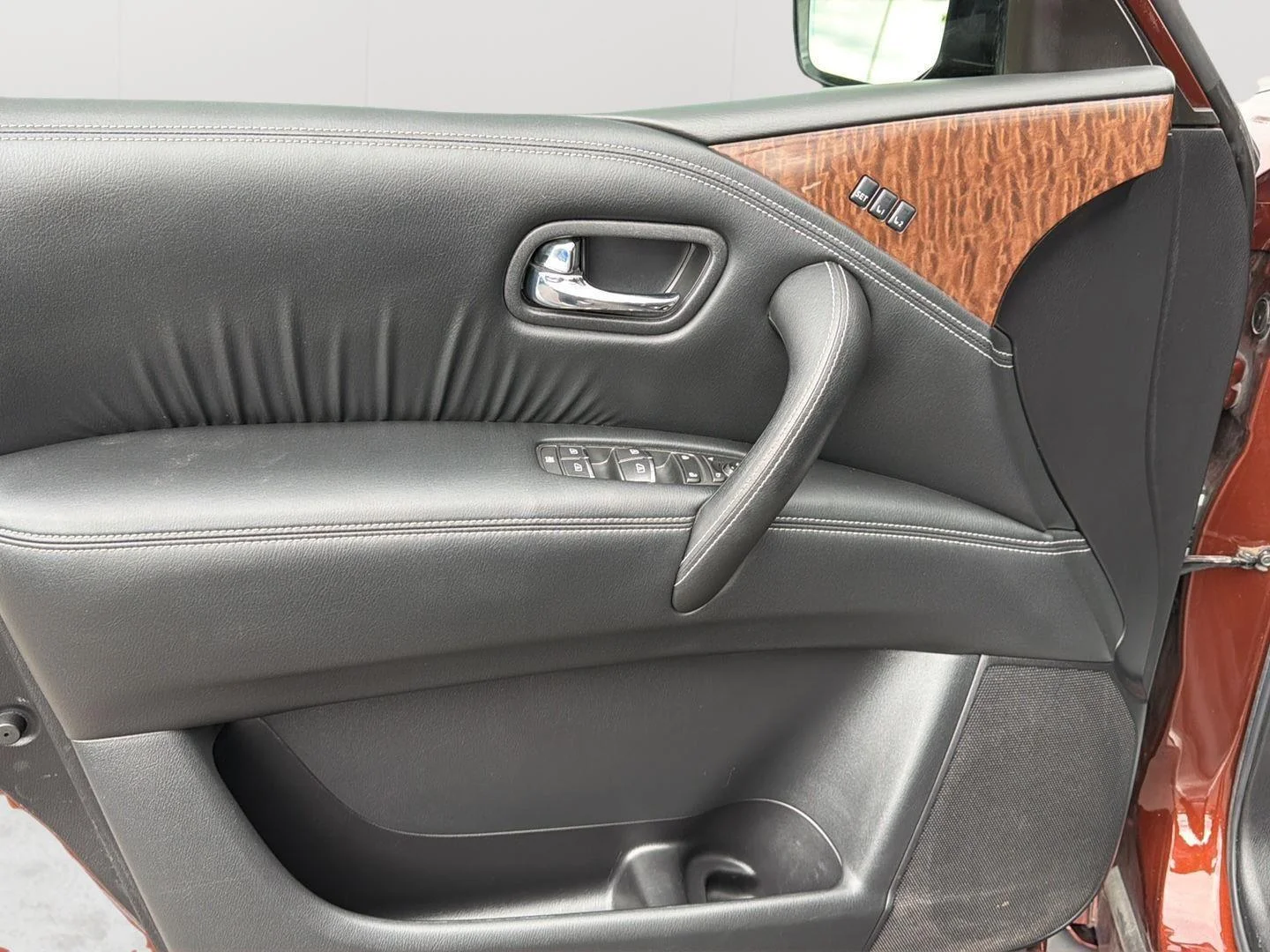 Used 2017 Forged Copper Nissan Platinum image 16