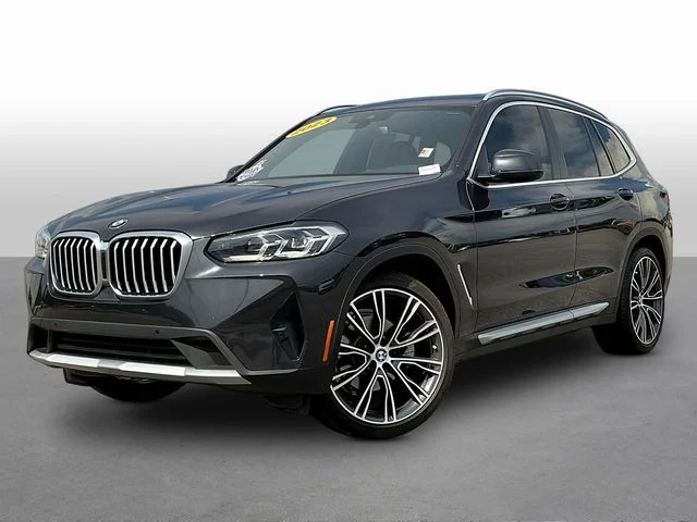 Used 2023 Gray BMW sDrive30i image 3