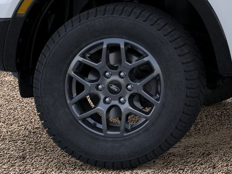 New 2025 Oxford White Ford XLT image 42