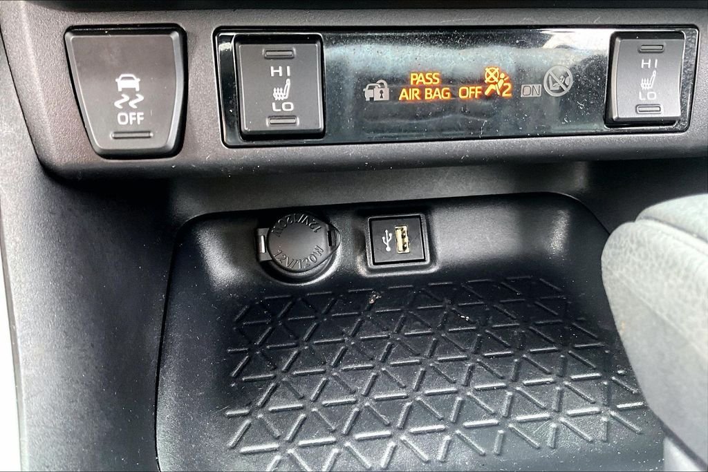 Used 2025 Black Toyota XLE image 25