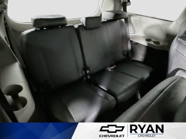 Used 2019 Black Toyota SE image 30