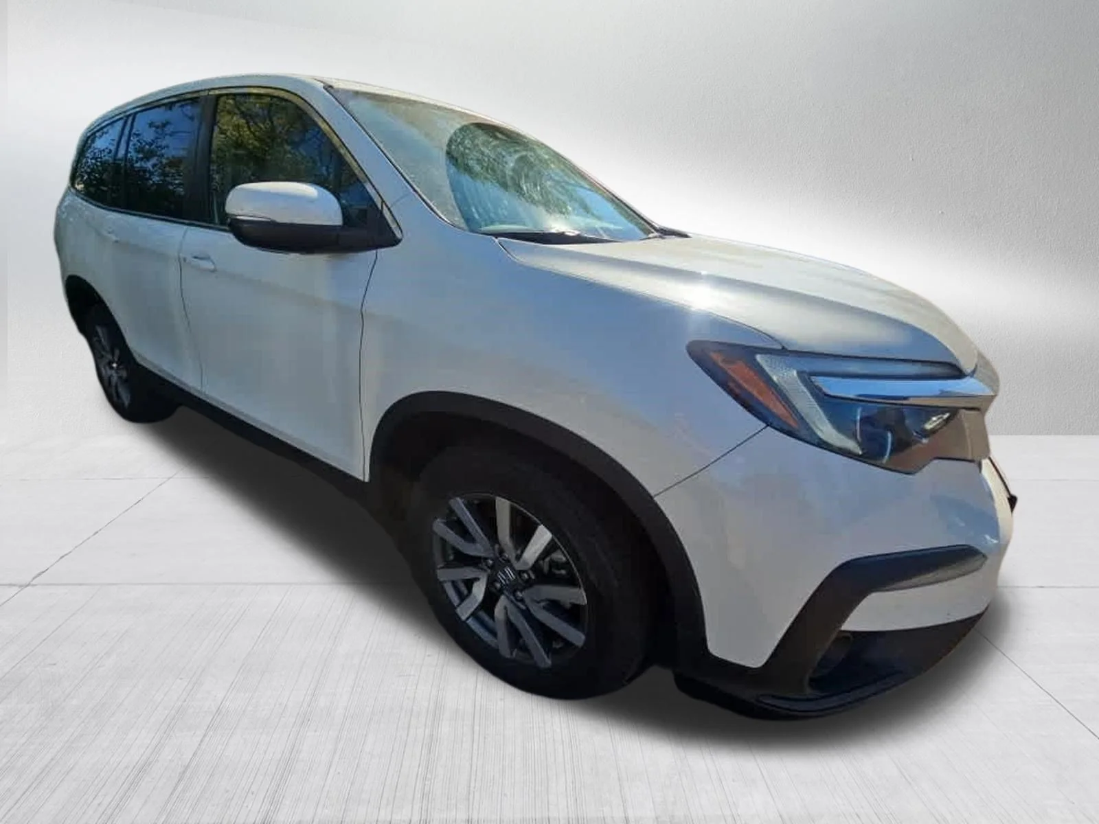 Certified Used 2021 Platinum White Pearl Honda EX-L image 3