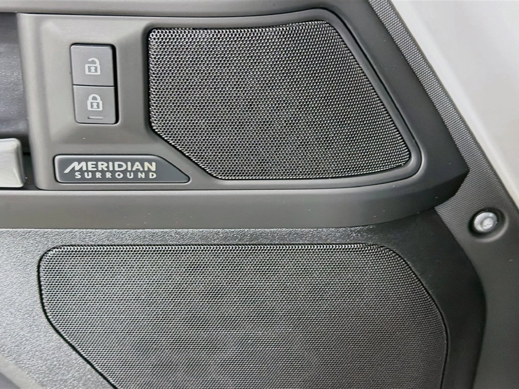 New 2026 Borasco Grey Land Rover X-Dynamic SE image 19