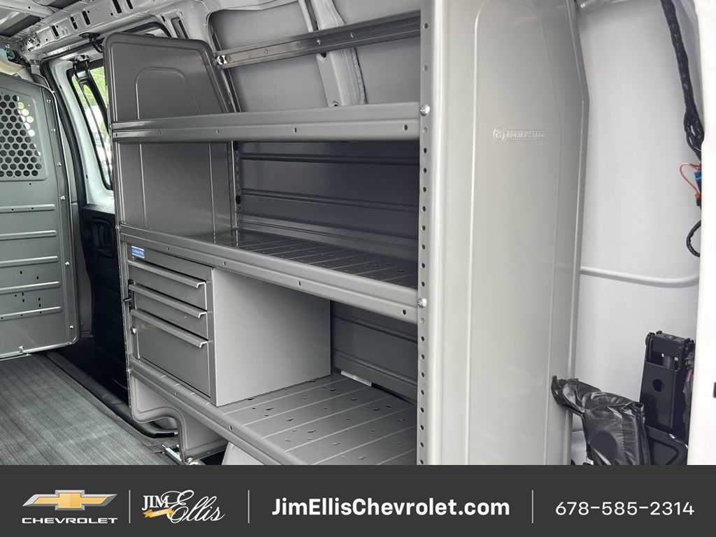 2025 Chevrolet Express Cargo Work Van - Photo 12