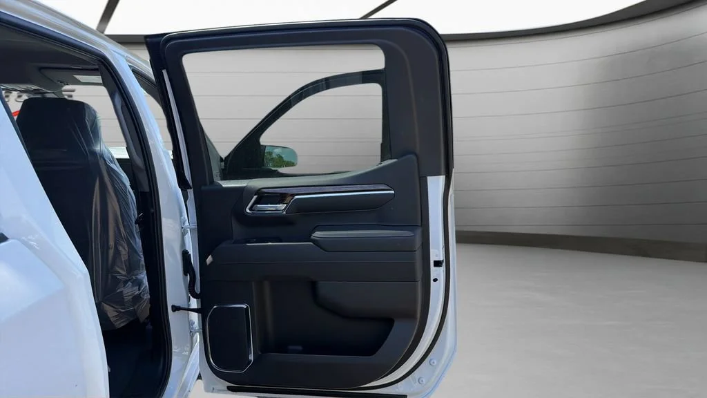 New 2026 Summit White GMC Elevation image 13