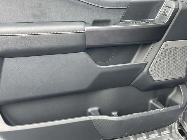 New 2026 Iconic Silver Metallic Ford Lariat® image 19