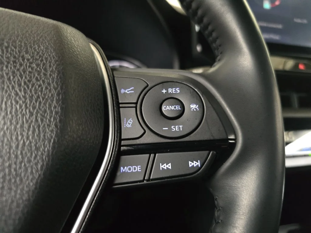 Used 2022 Red Toyota XLE image 20