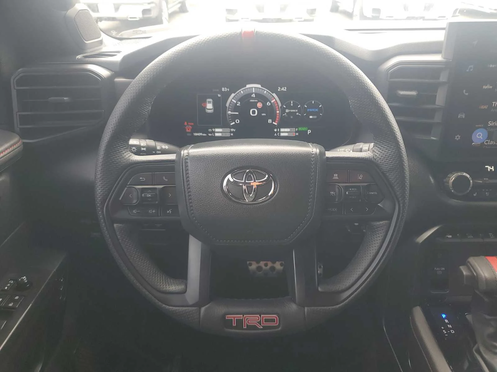 Used 2025  Toyota SR5 image 15