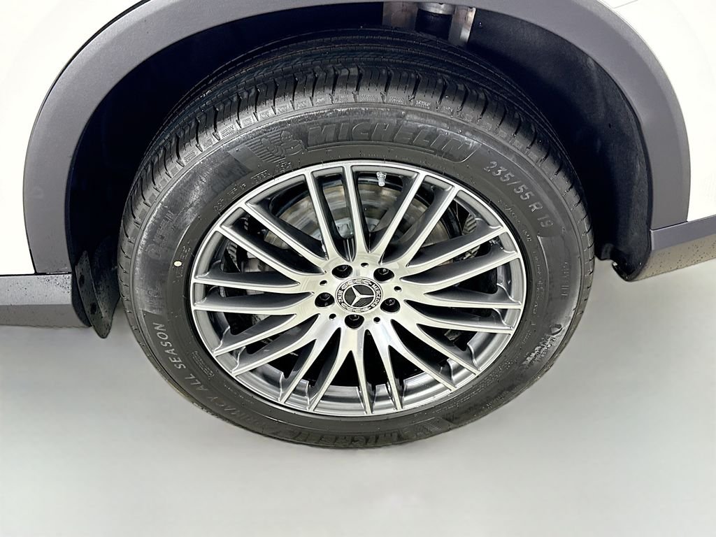 New 2026 Polar White Mercedes-Benz GLC 300 image 30