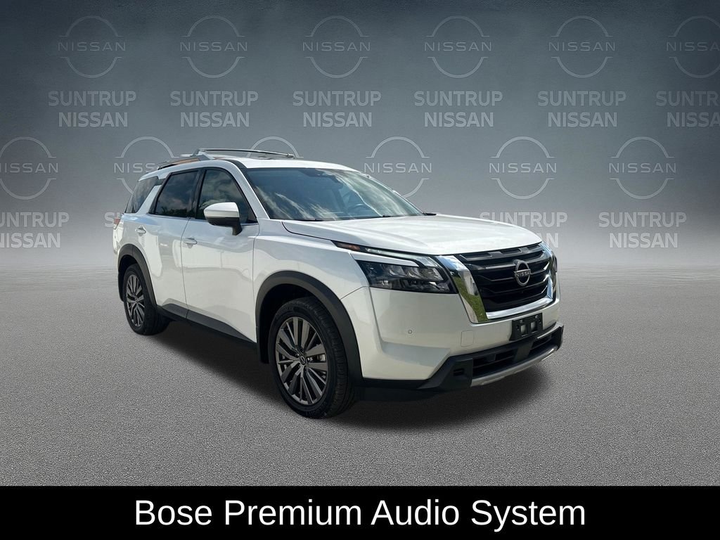 Used 2025 White Nissan SL image 10