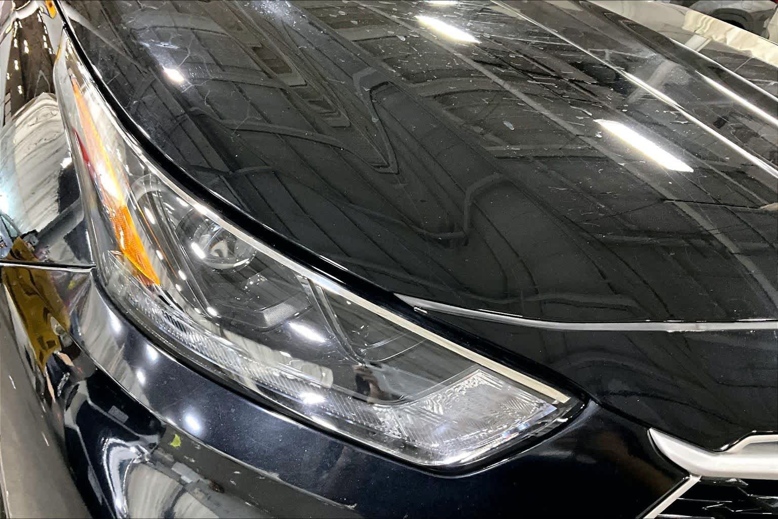 Used 2023 Midnight Black Metallic Toyota L image 28