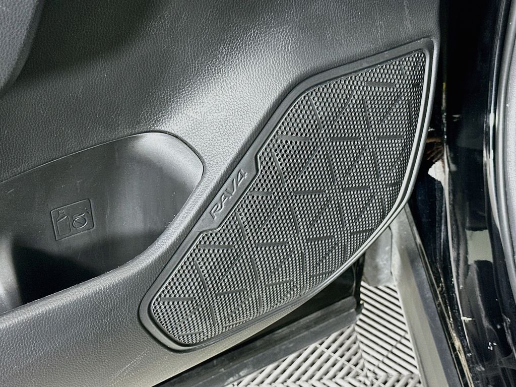 Used 2025 Black Toyota XLE image 19