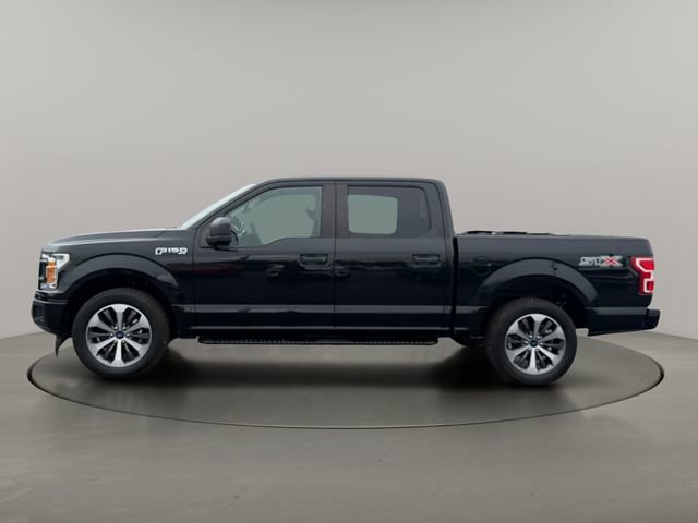 Used 2019  Ford XL image 4