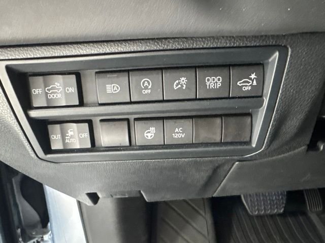 Used 2024 Silver Toyota Platinum image 15