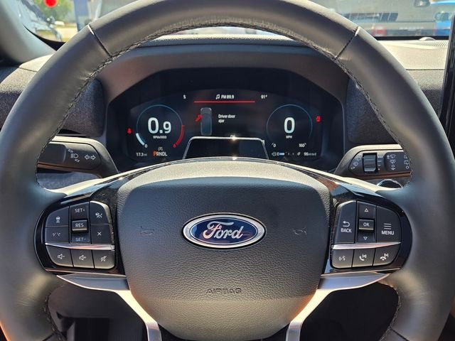 New 2026 Carbonized Gray Metallic Ford Platinum image 23