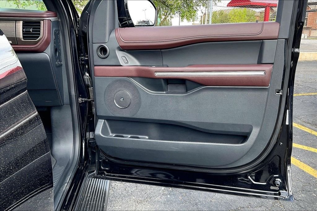 2024 Ford Expedition Limited - Photo 22