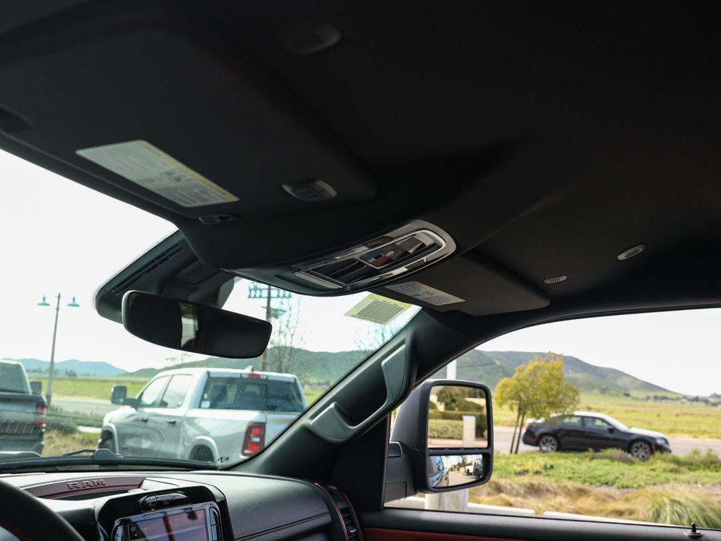 New 2026 Diamond Black Crystal Pearl-Coat Exterior Paint RAM Rebel image 12