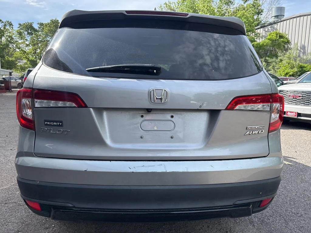 Used 2022 Gray Honda Special Edition image 16