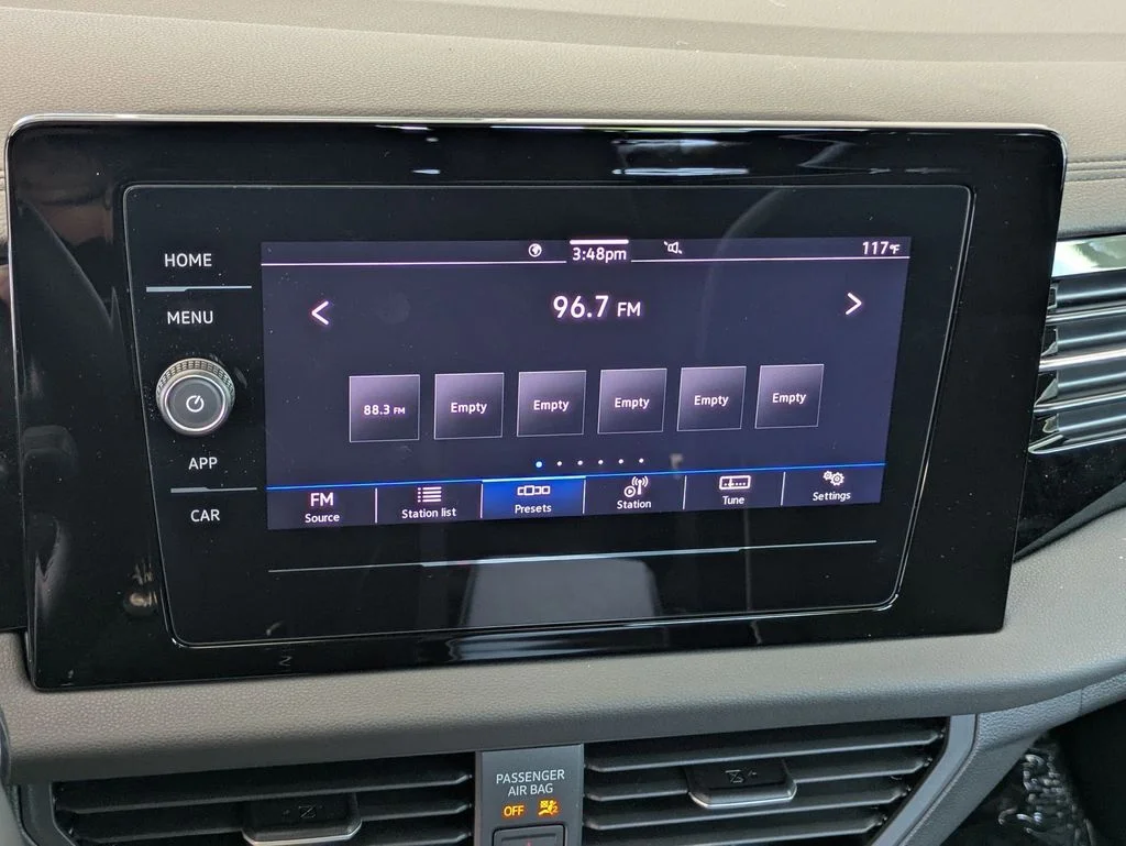 2025 Volkswagen Jetta Sport - Photo 15