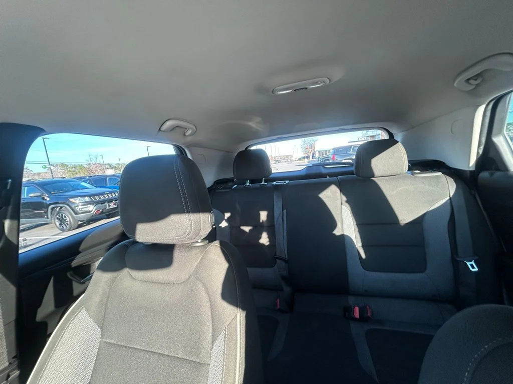 2023 Chevrolet TrailBlazer LS - Photo 30