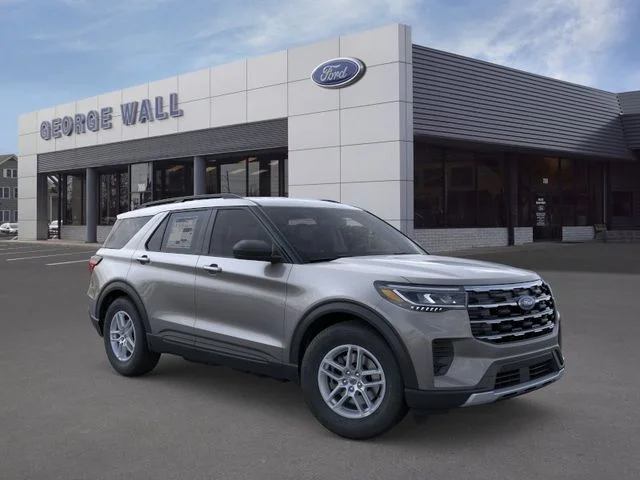New 2026 Carbonized Gray Metallic Ford Active image 7