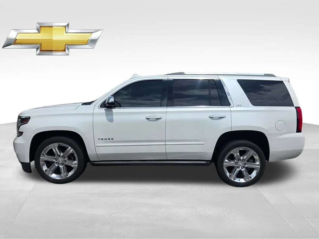 Used 2016 IRIDESCENT PEARL TRICOAT Chevrolet LTZ image 4