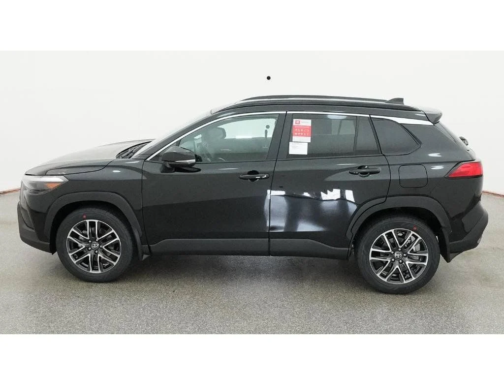 New 2026 Jet Black Toyota XLE image 4