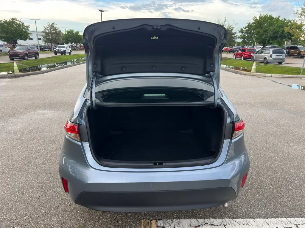Used 2025 Gray Toyota LE image 6