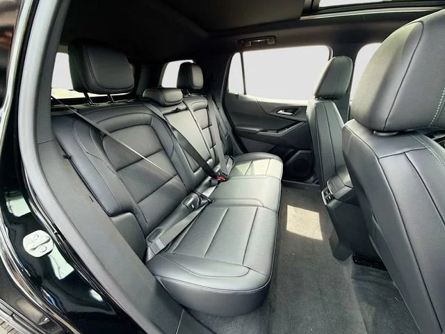 2027 Chevrolet Equinox LT - Photo 32