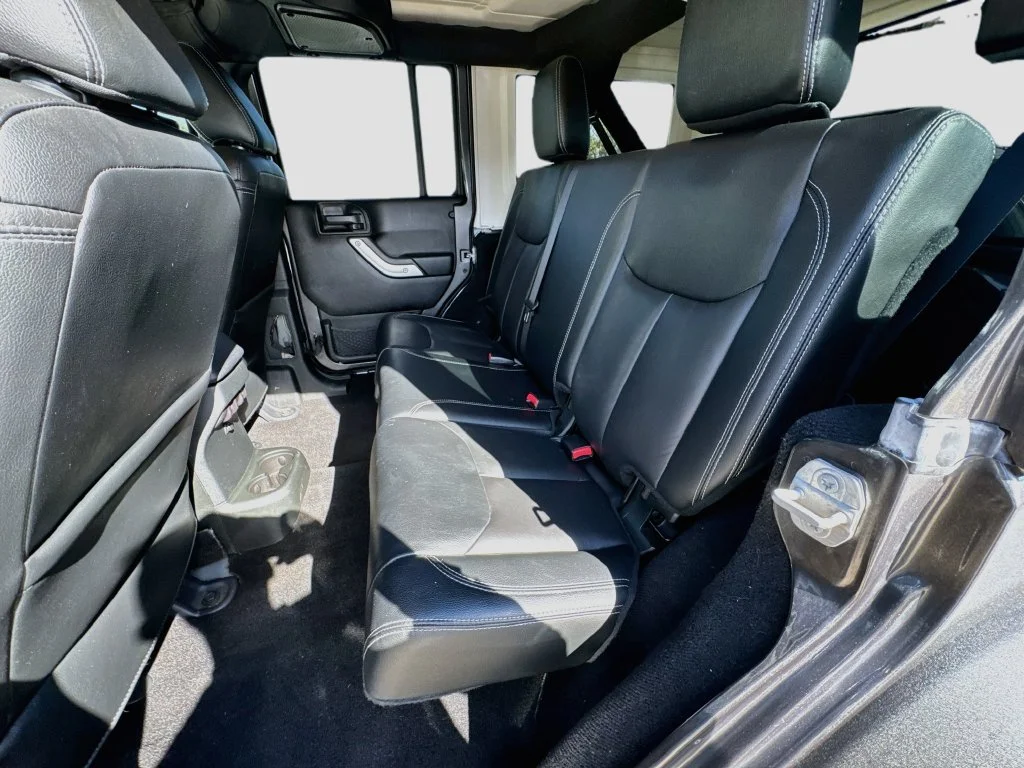 Used 2017 Gray Jeep Unlimited Rubicon image 26