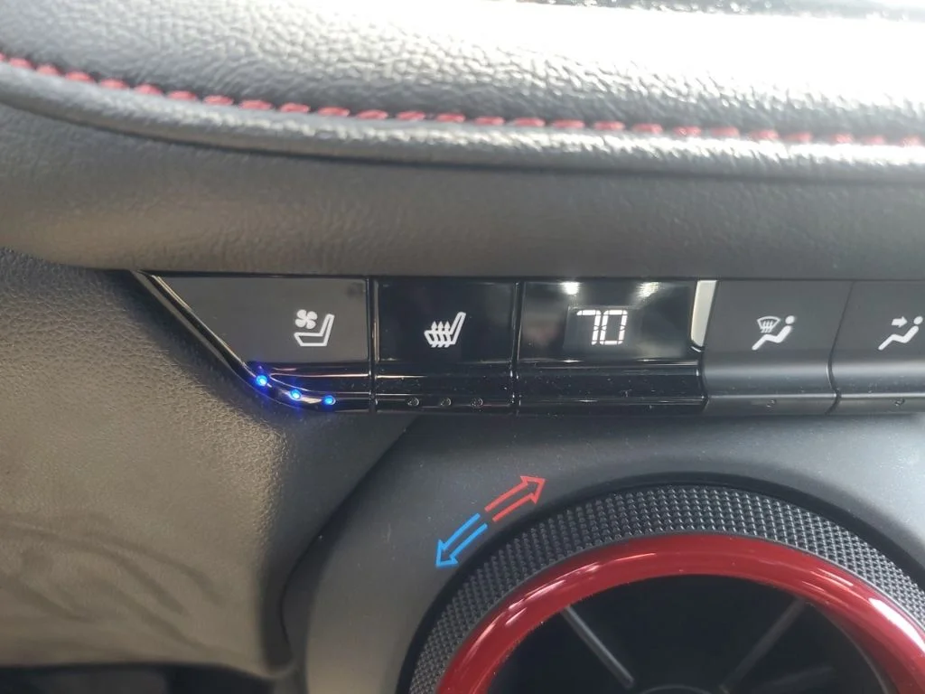 Used 2023 Red Chevrolet RS image 27