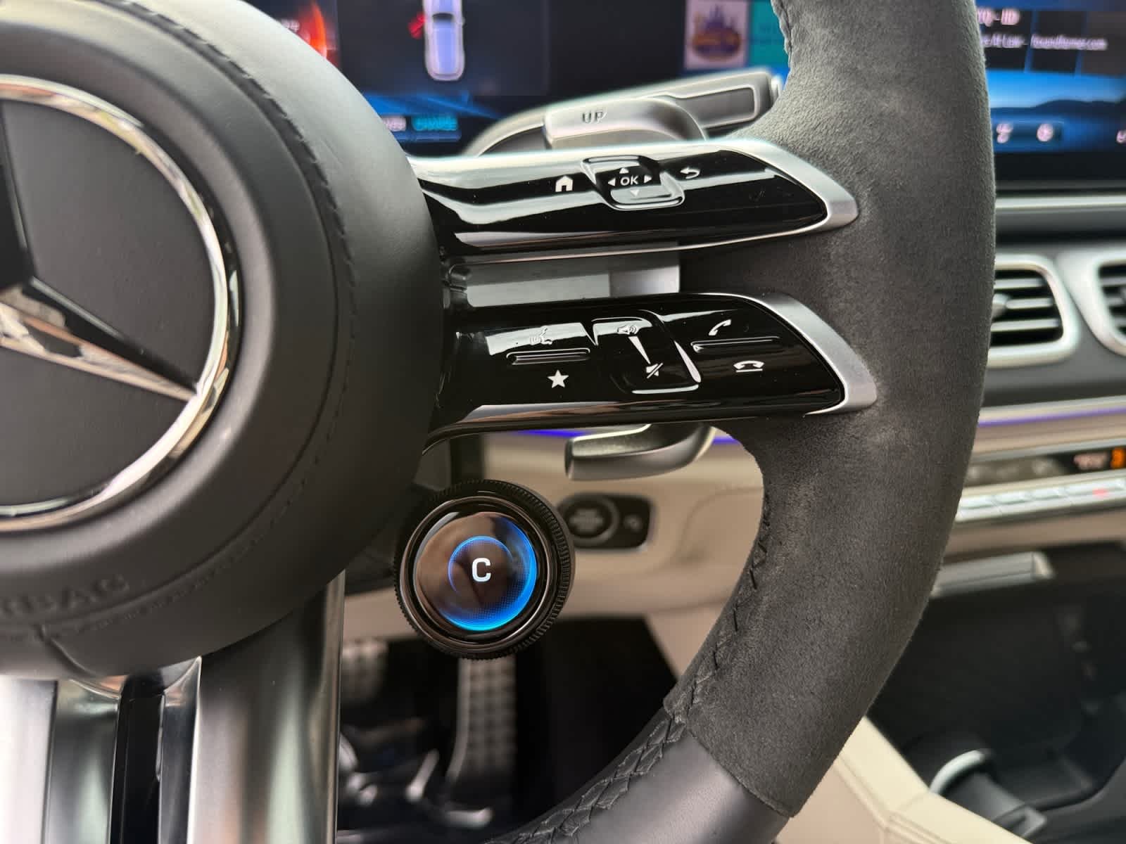 Certified Used 2024 Polar White Mercedes-Benz AMG® GLE 63 S image 24