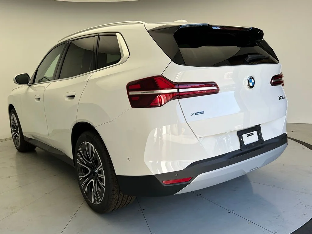 New 2026 Alpine White BMW 30 xDrive image 4