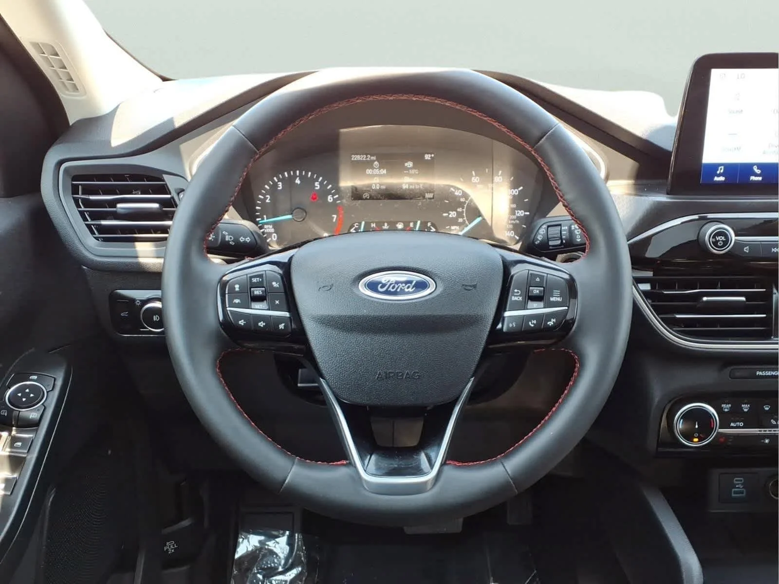 Used 2022 Agate Black Metallic Ford SEL image 19