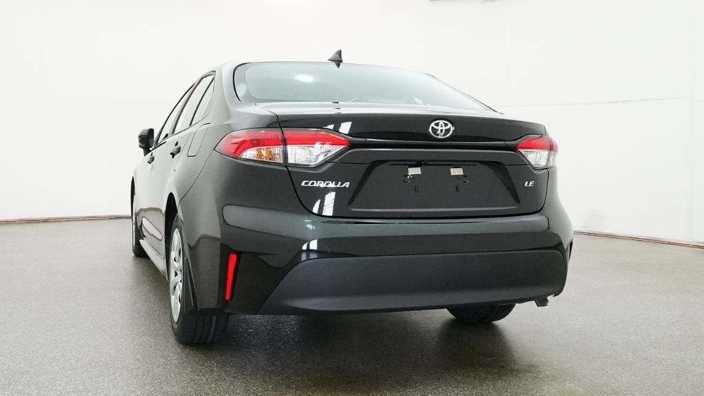 New 2026 Midnight Black Metallic Toyota LE image 45