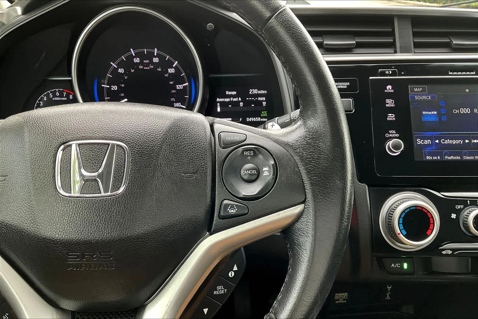 Used 2018 White Orchid Pearl Honda EX-L image 25