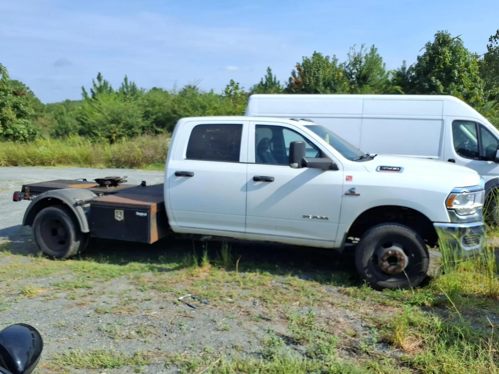 Used 2022 Bright White Clearcoat Ram Tradesman image 8